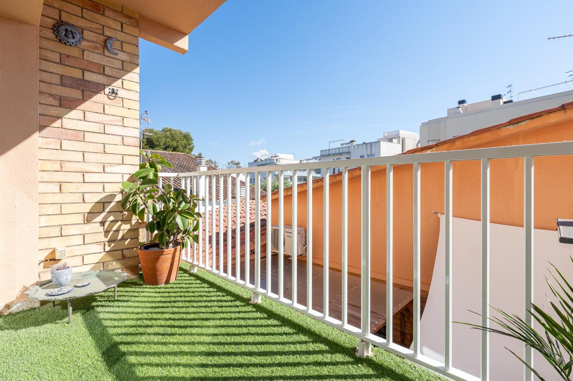 Hauzify I Apartament Zulu Cubelles Exterior foto